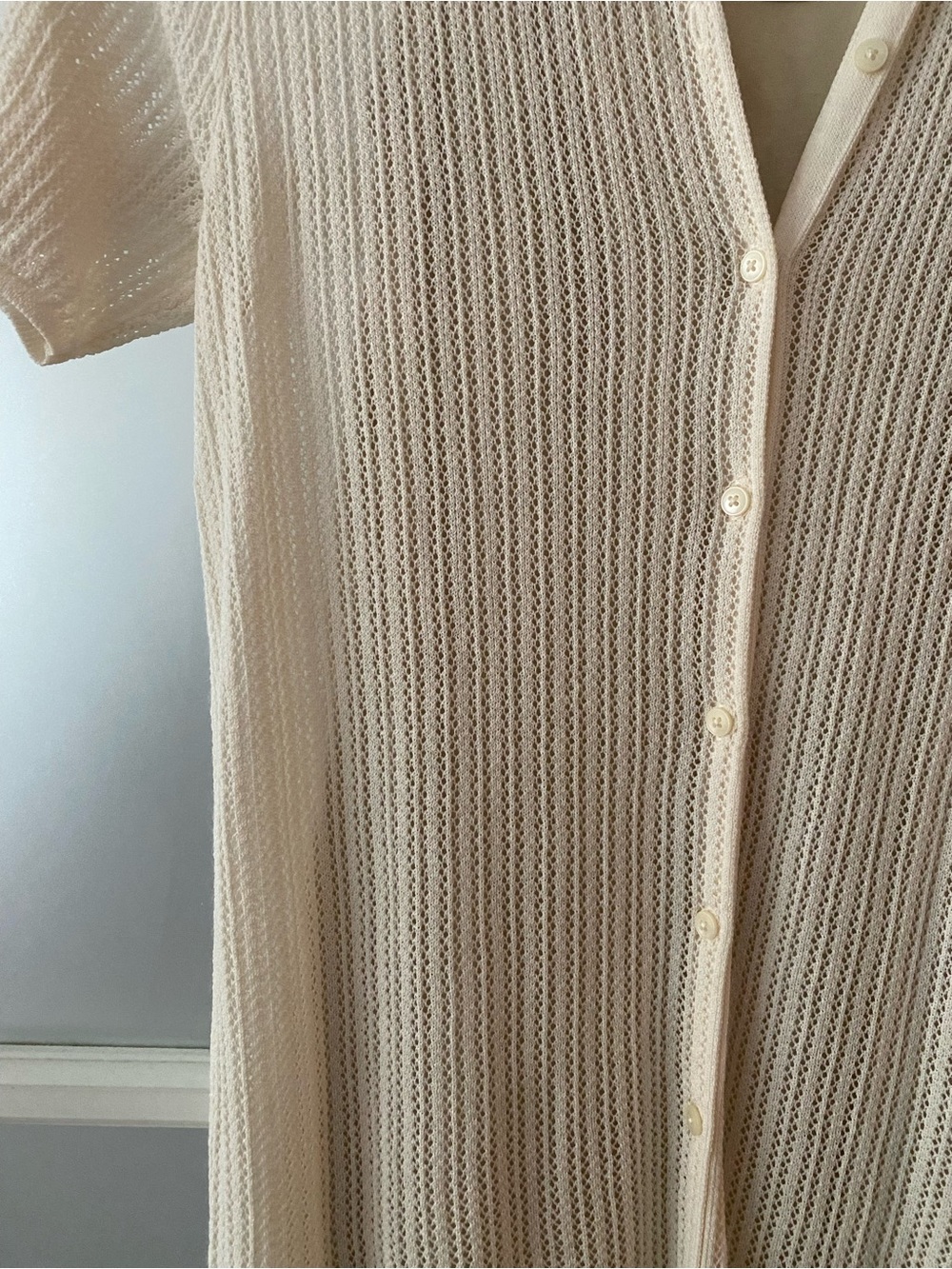 Uniqlo Cream Short-Sleeve Button-Front Knit Robe - Picture 3 of 3